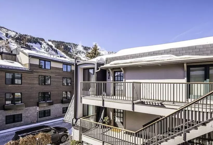 Chateau Chaumont & Dumont Condominiums By Frias