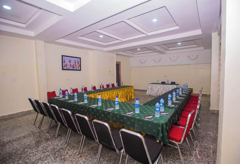 Chinbell Luxury Hotel And Suites