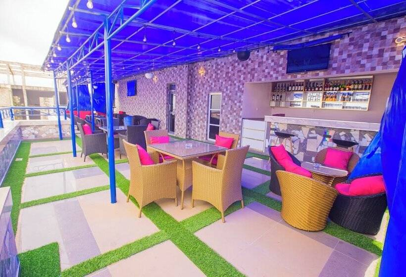 Chinbell Luxury Hotel And Suites