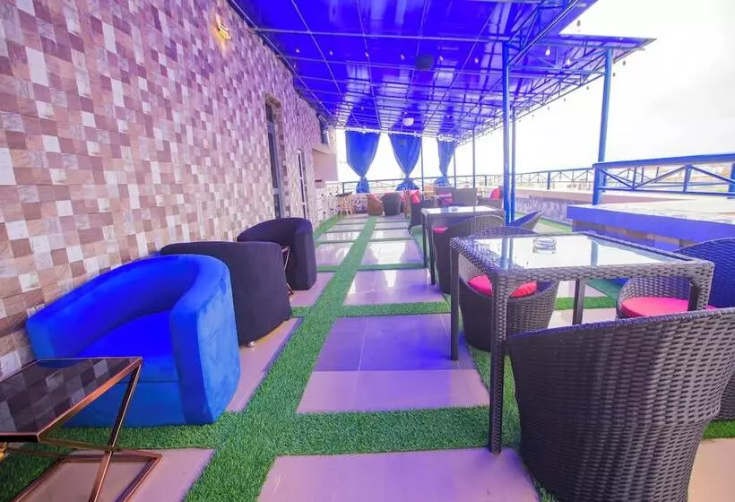 Chinbell Luxury Hotel And Suites