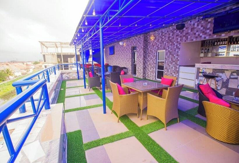 Chinbell Luxury Hotel And Suites