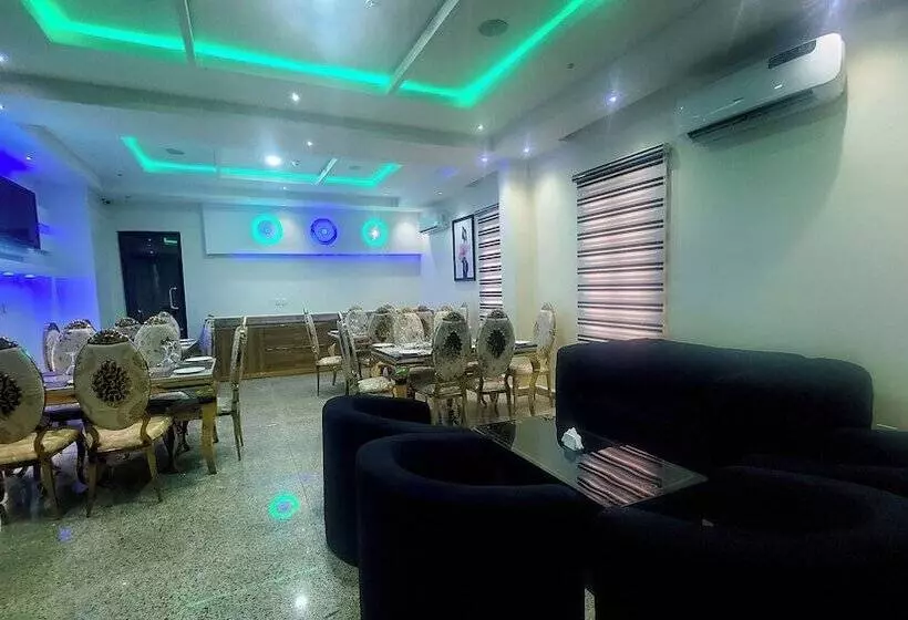 Chinbell Luxury Hotel And Suites