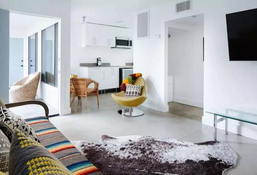 El Cid By Avantstay 16 Occ Full Hotel Buyout In Palm Springs W/ Pool!