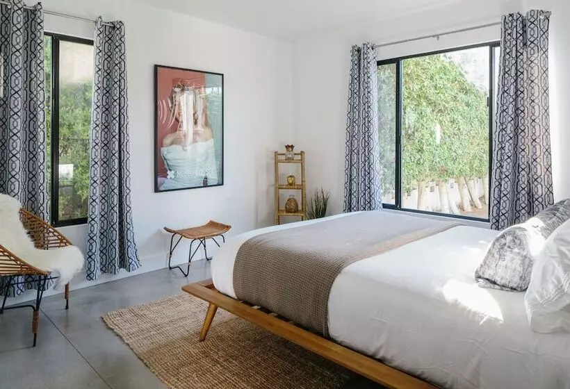 El Cid By Avantstay 16 Occ Full Hotel Buyout In Palm Springs W/ Pool!