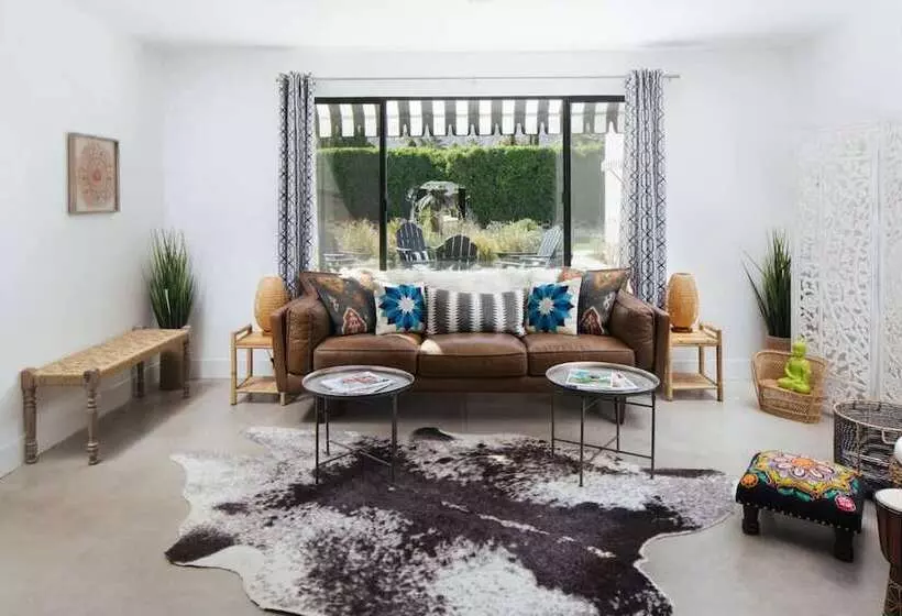 El Cid By Avantstay 16 Occ Full Hotel Buyout In Palm Springs W/ Pool!