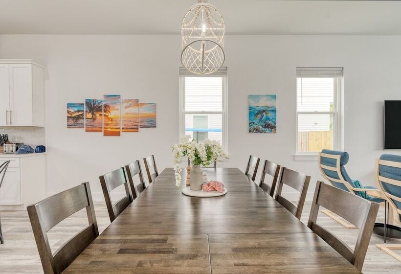 Flipper By Avantstay 18 Person Retreat W/ Pool