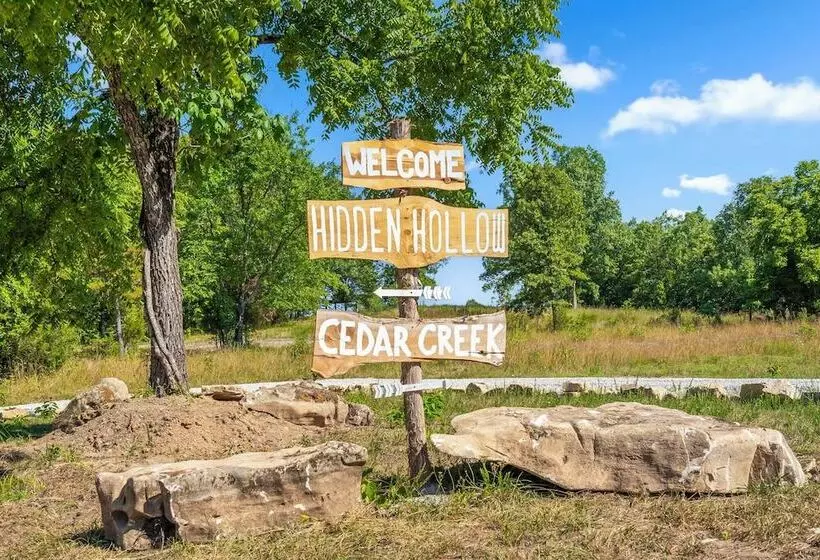 Hidden Hollow   Desirable Ozark Glamping!