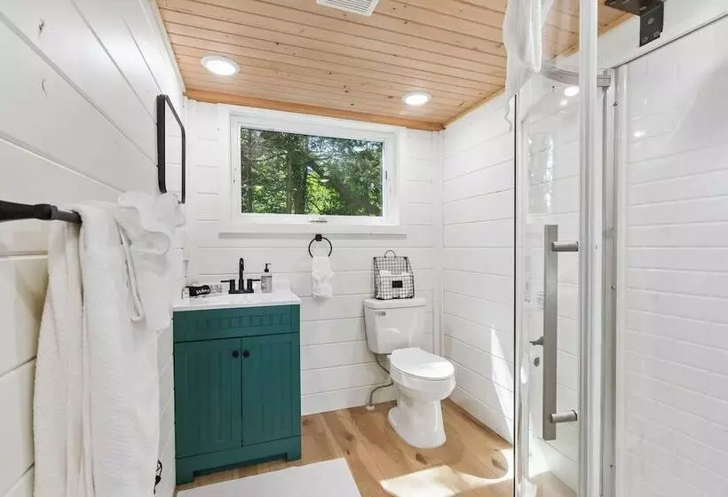 Hidden Hollow   Desirable Ozark Glamping!