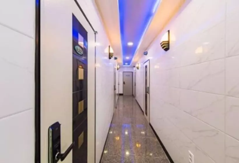 Hotelli Chorok Pension