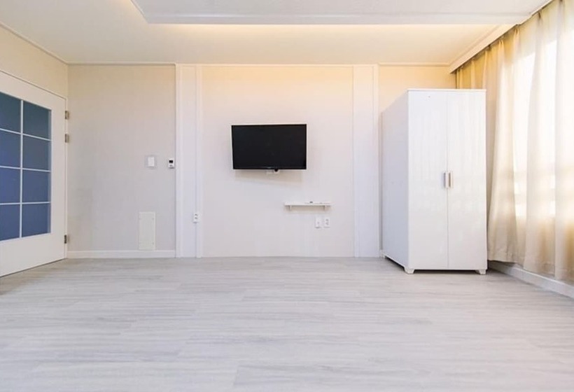 Szálloda Chorok Pension