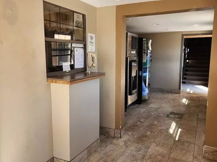 ホテル Executive Inn