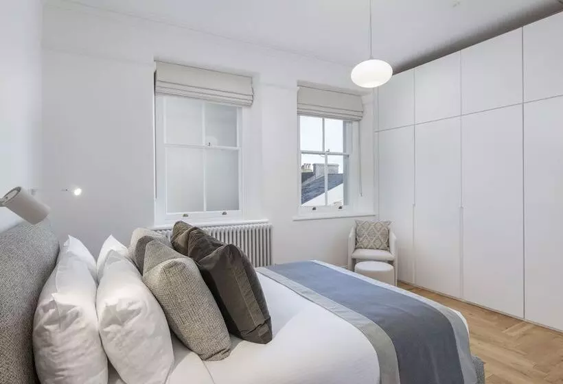 ホテル Fox On The Hoe