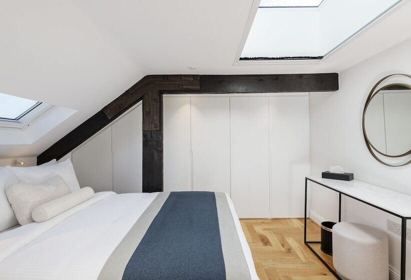 בית מלון כפרי Fox On The Hoe