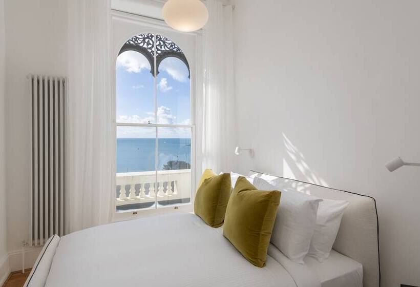 בית מלון כפרי Fox On The Hoe