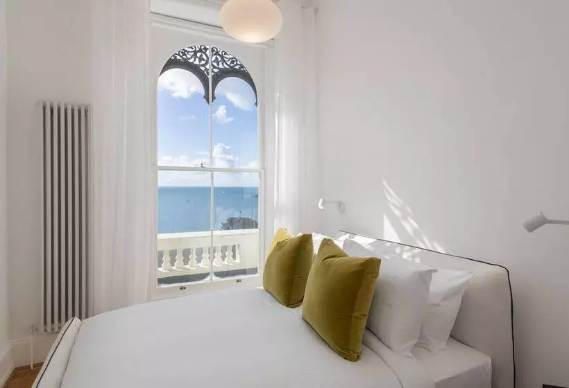 ホテル Fox On The Hoe