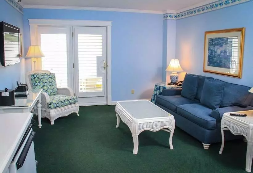 Hotelli Lilac Tree Suites