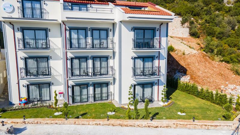 Hotel Lobelya Suites