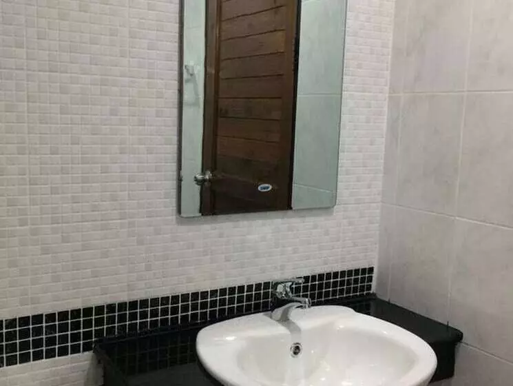 Hotelli Pangviman Residence