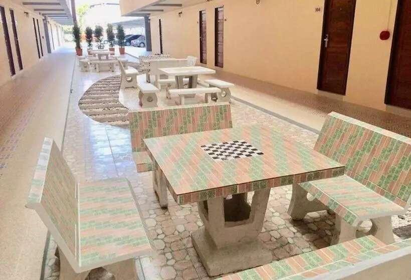 Hotelli Pangviman Residence