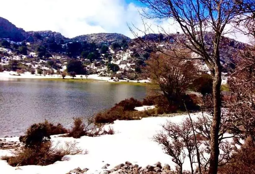 田舎風ホテル Akros Oreon