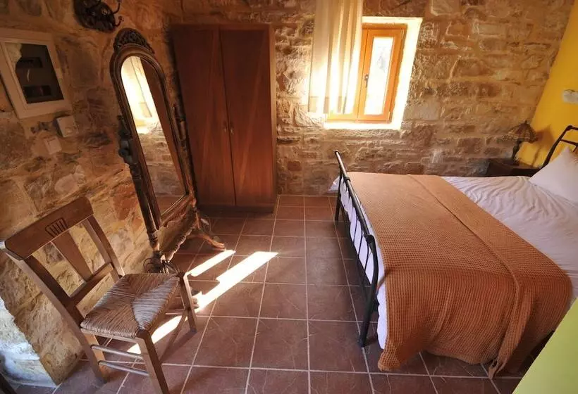 田舎風ホテル Akros Oreon