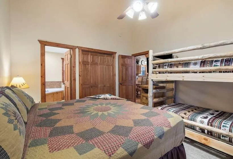 Milby Hideaway   On Site Amenities