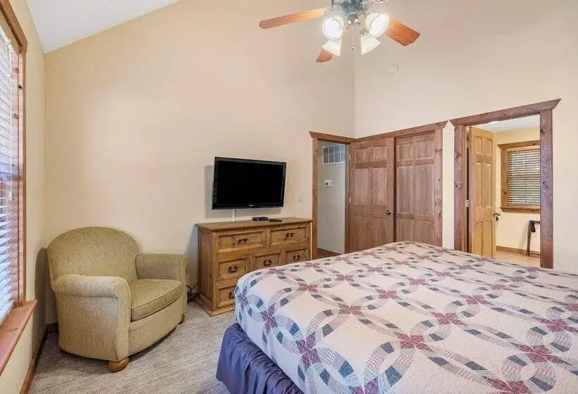 Milby Hideaway   On Site Amenities