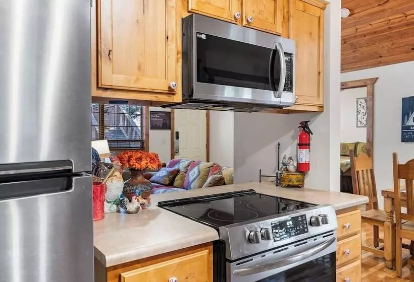 Milby Hideaway   On Site Amenities