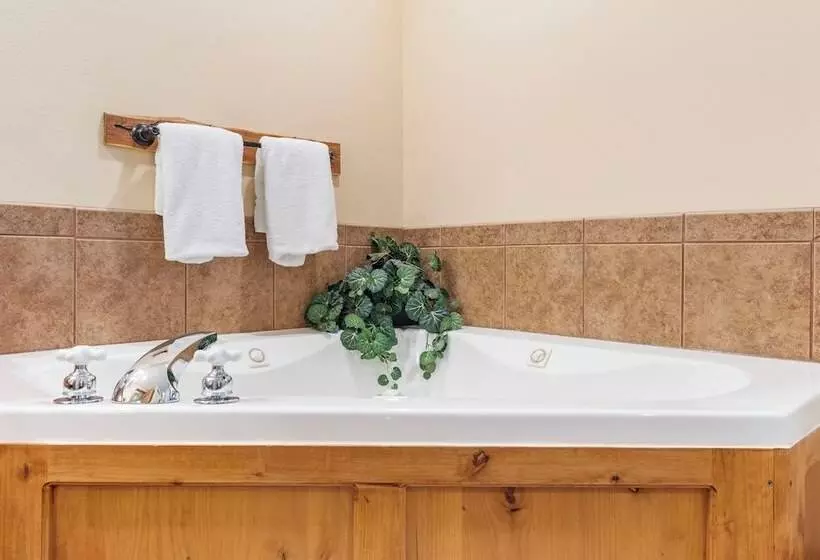 Milby Hideaway   On Site Amenities