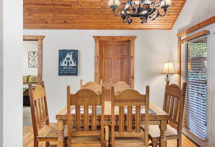 Milby Hideaway   On Site Amenities