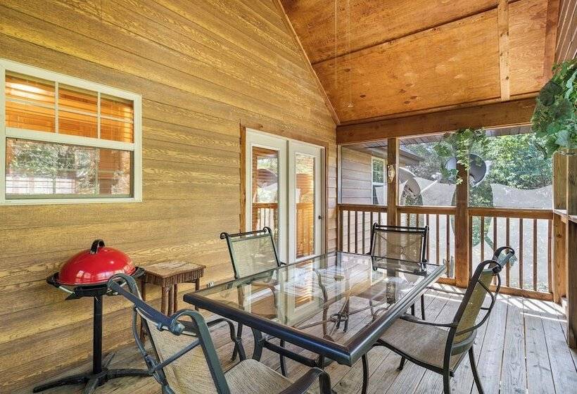 Milby Hideaway   On Site Amenities