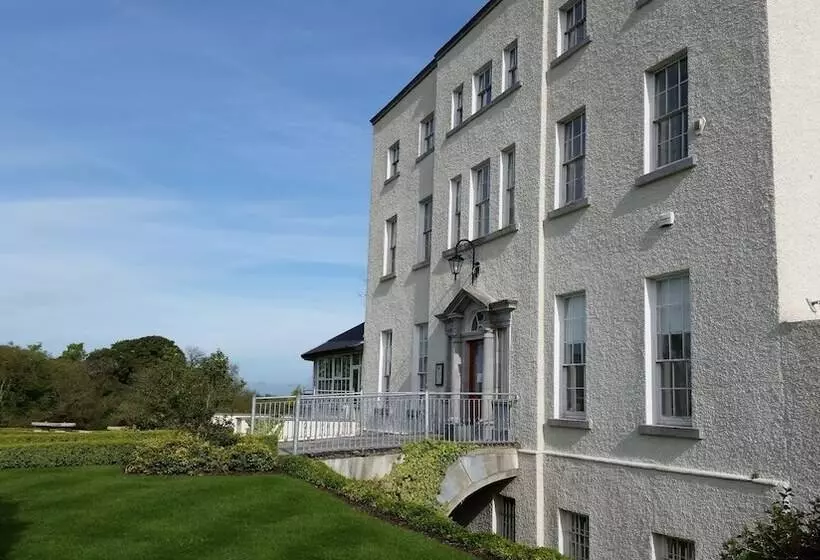 New Forest Golf Club Apartments