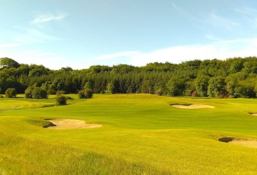 New Forest Golf Club Apartments