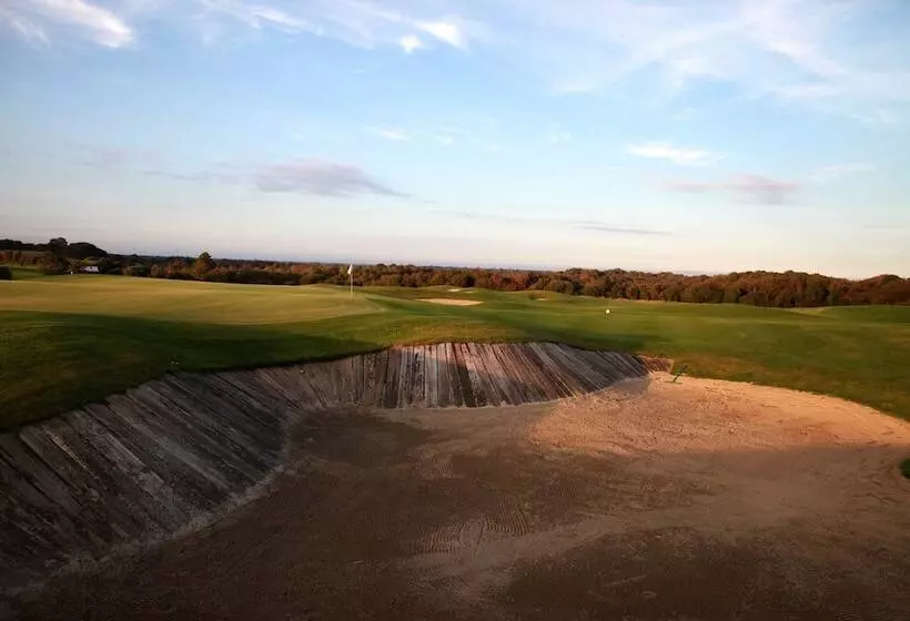 New Forest Golf Club Apartments