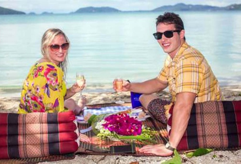 پانسیون Oimho Beach House Apartment Beach Front