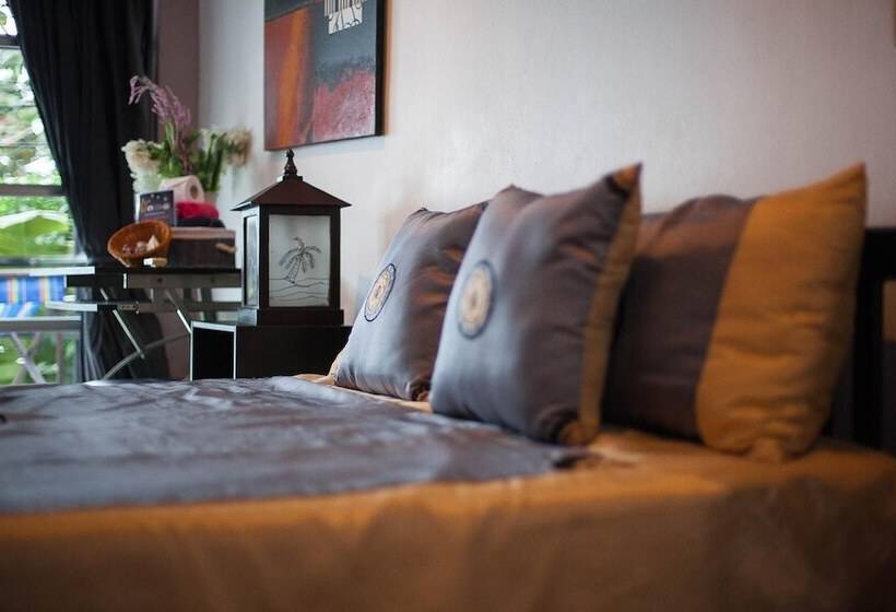 پانسیون Oimho Beach House Apartment Beach Front