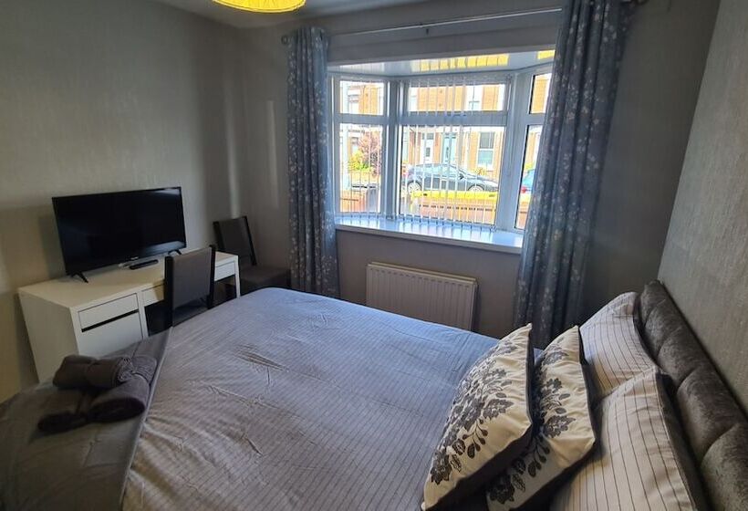 膳宿费 Ravenhill Town House Belfast