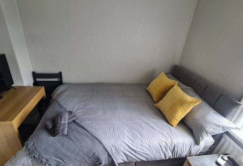 膳宿费 Ravenhill Town House Belfast