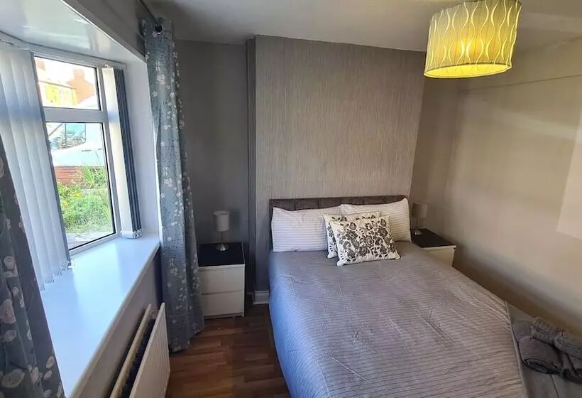 ペンション Ravenhill Town House  Belfast