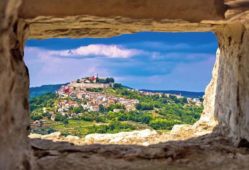 펜션 Ul. Dinka Trinajstića 10