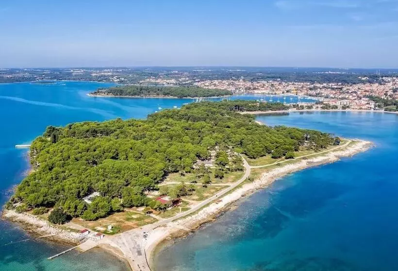 Majatalo Ul. Dinka Trinajstića 10