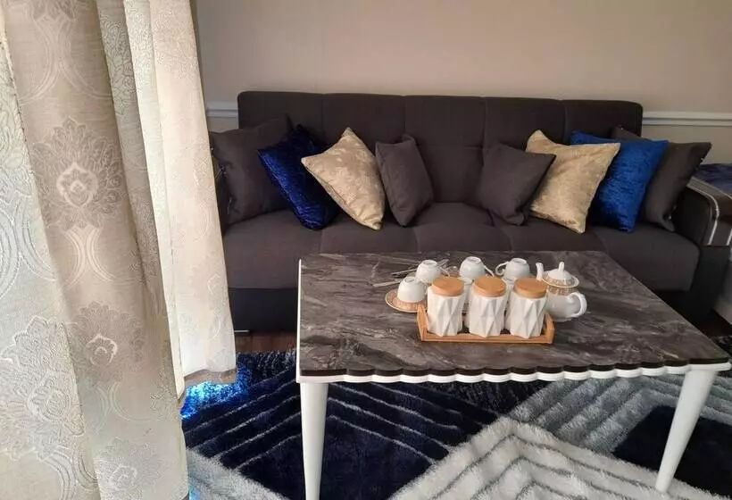 レジデンス Captivating Extra Large Room In London, To Relax