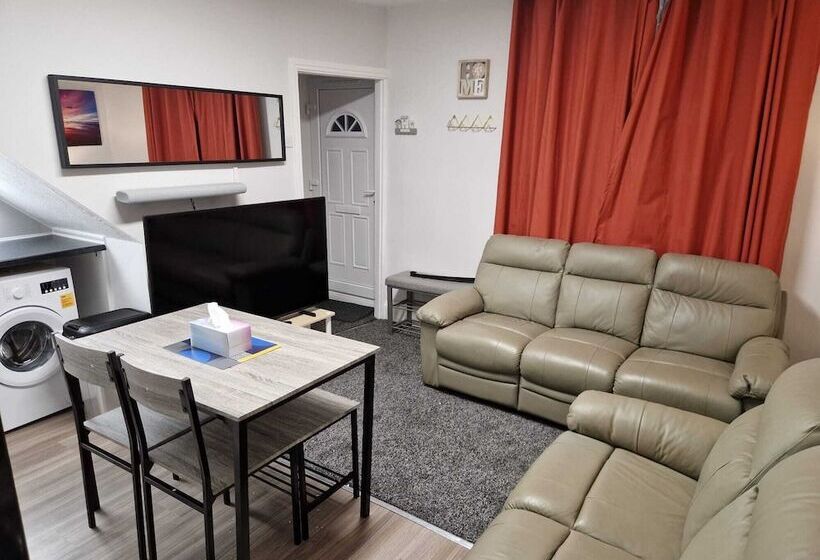 Резиденция Chester Le Street S Emerald 3 Bed House