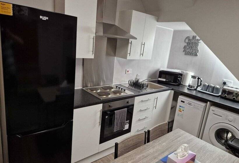 Резиденция Chester Le Street S Emerald 3 Bed House