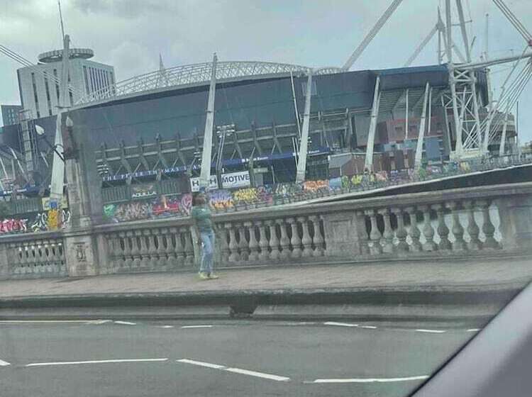 اقامتگاه Sleeps 14 Cardiff City Centre