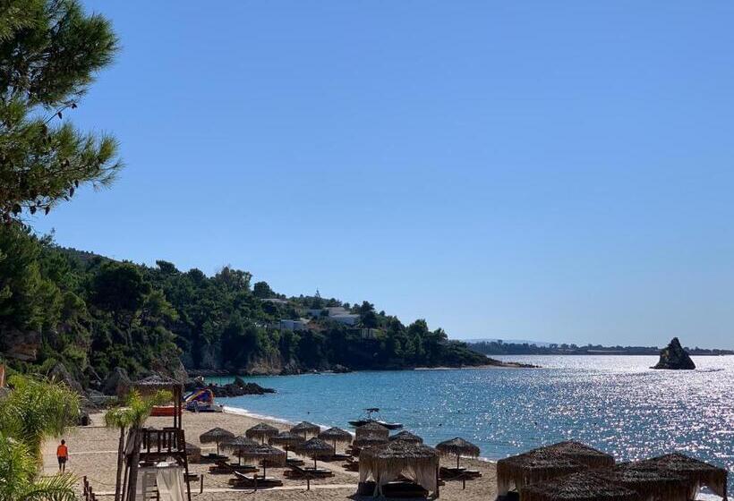 Rouchotas Apartments