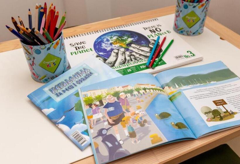 Rouchotas Apartments