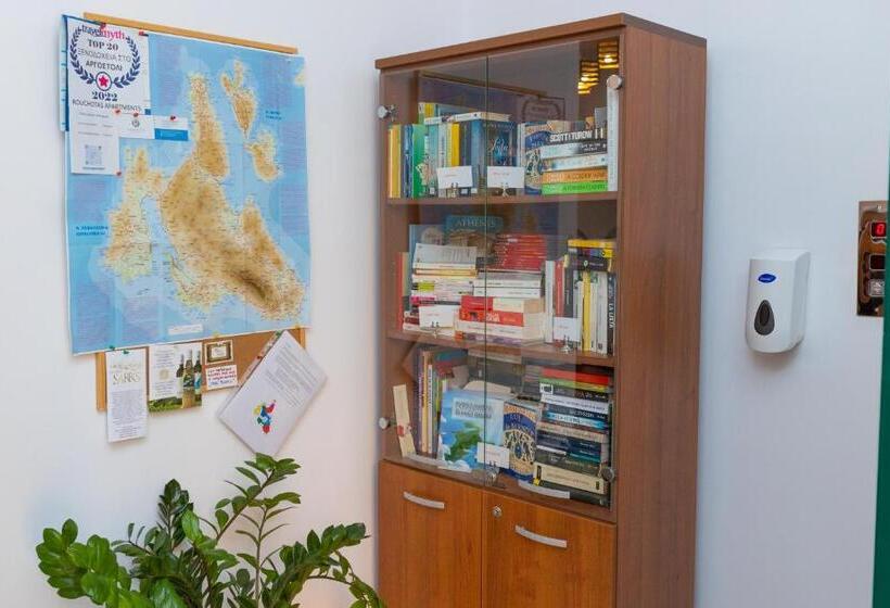 Rouchotas Apartments