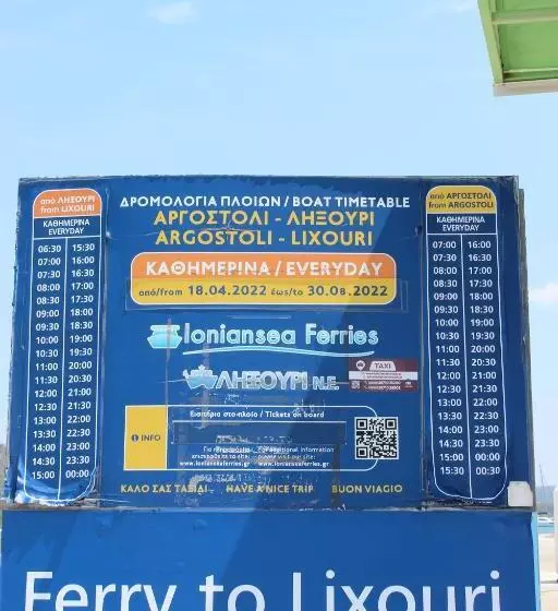 Rouchotas Apartments