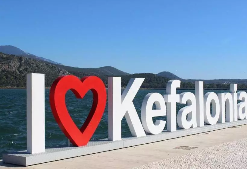 Rouchotas Apartments